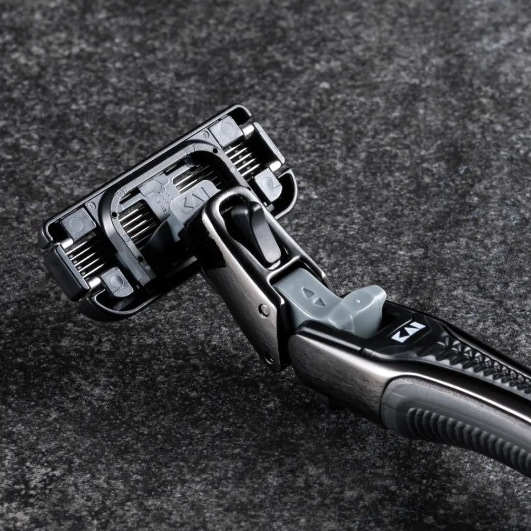 AUGER System Razor Combo Pack. Skustuvo rinkinys su keičiamomis galvutėmis-peiliukais Beza home