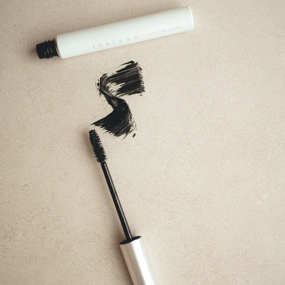 FEALENA natūralus blakstienų tušas su liftingo efektu, 5g Fealena