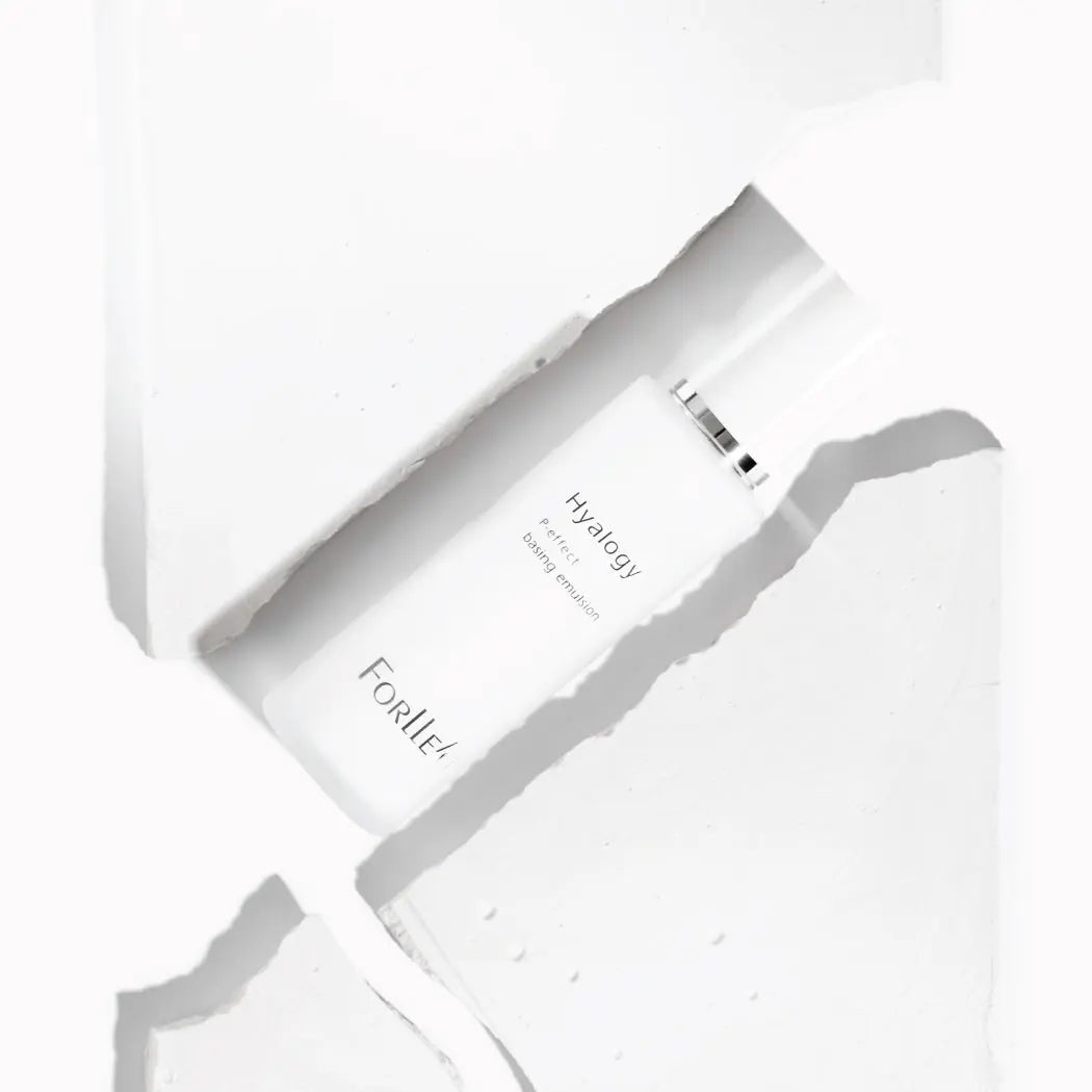 Hyalogy P-effect Basing Emulsion. Lengvas pienelio konsistencijos kremas Forlle&