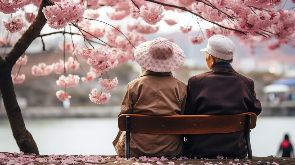 Sakūrų žydėjimas. Japonų sveikos gyvensenos žinovė Erika Stankevičiūtė dalinasi, ko neturėtų daryti žmonės prie sakūrų