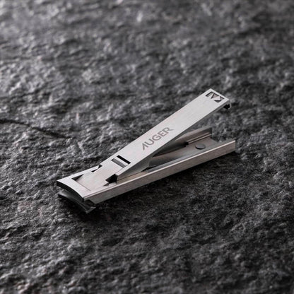 AUGER Nail Clipper Leaf. Nagų karpiklis-gnybtukas su dilde
