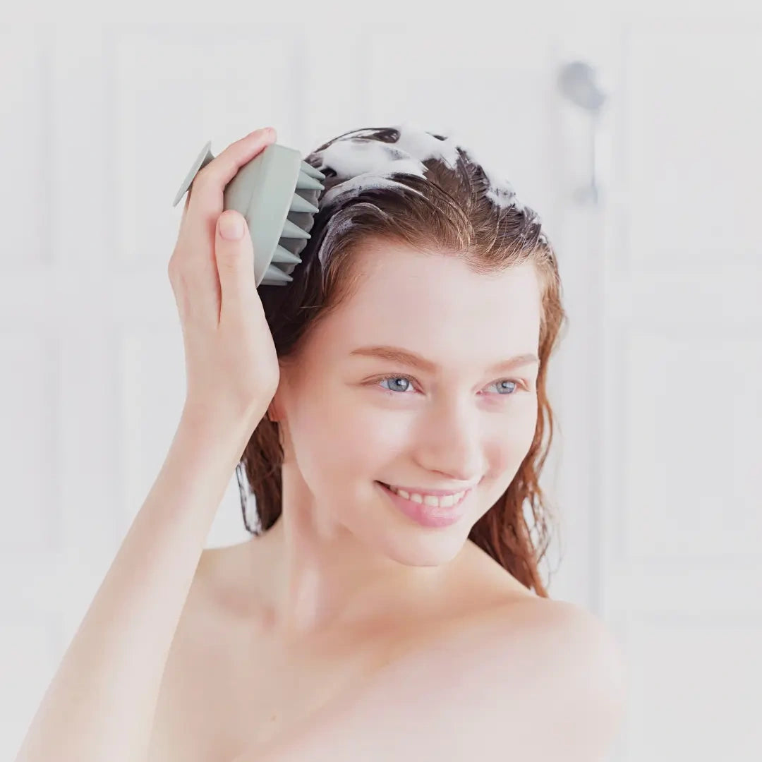 Cogit BeauR W Scalp Care Brush. Scalp cleansing and massage brush