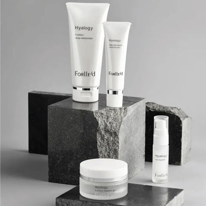 Hyalogy P-effect Deep Moisturizer. Skubantiems prailginto poveikio drėkinantis kremas, 100ml Forlle&