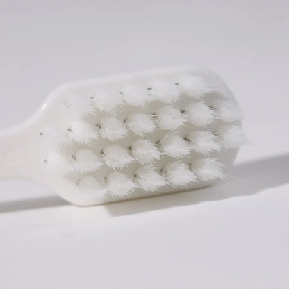 ITO Toothbrush. Premium toothbrush with dense bristles and a precision-shaped head