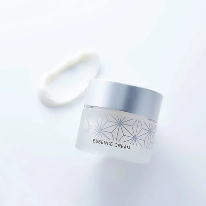 SPA Treatment Japanese Silk Essence Cream G. Japoniškas regeneruojantis kremas su šilku, 30 g