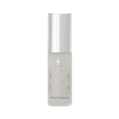Spa Treatment Moist Essence  – Intensively Moisturizing Serum with Silk, 30 ml