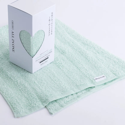 OBORO All in One Towel. Small Fluffy Face Towel