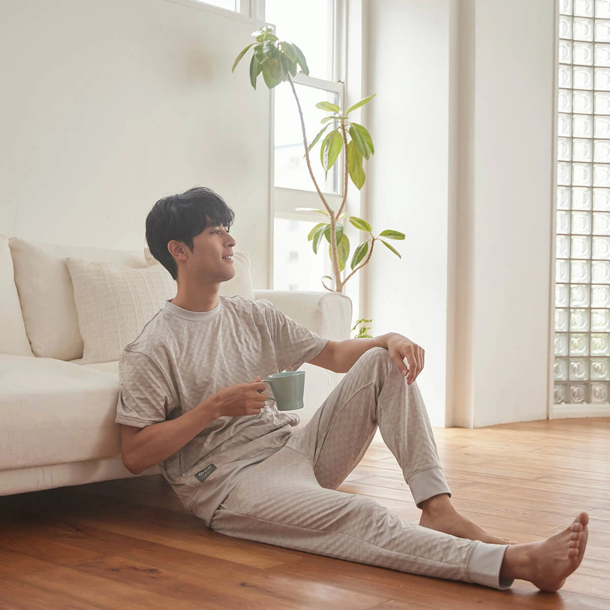Colantotte Sand-Coloured Unisex Japanese Recovery Wear Trousers for Overnight Recovery