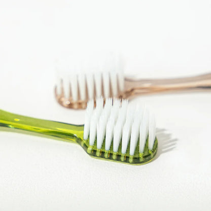 ITO Toothbrush Classic Olive. Premium dantų šepetėlis alyvuogių žalios spalvos